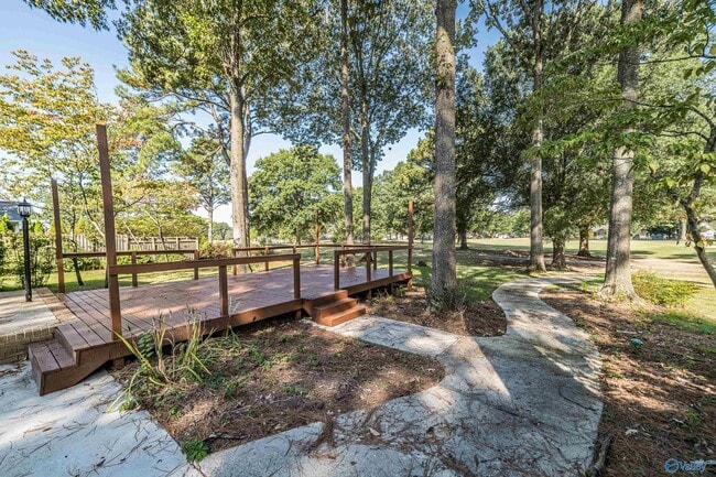 Building Photo - 1313 Wind River Cir SE
