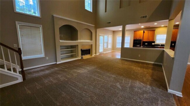 Building Photo - 7662 Forest Glen Way