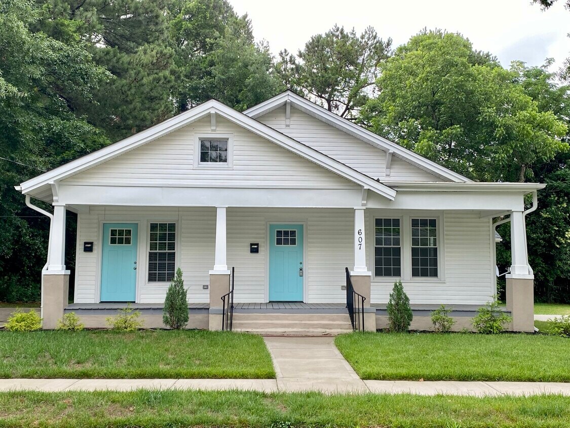 Primary Photo - 607 S 4th St