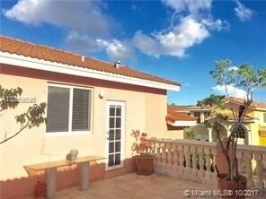 Foto del edificio - 10885 NW 51st Ln