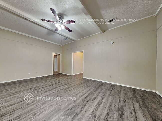 Foto del edificio - 4613 Bayberry Ln