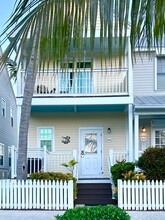 Building Photo - 7036 Harbor Village Dr