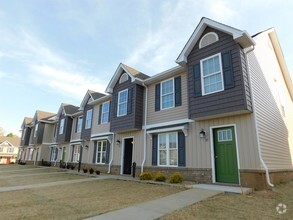 Building Photo - 37 Squire Cir