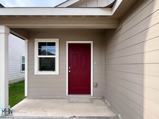 Foto del edificio - Charming 3-Bedroom, 2-Bathroom Oasis Nestled in the Vibrant Heart of San Antonio, Texas!