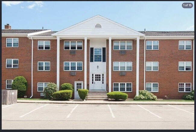 Foto del edificio - 11 Old Colony Ln