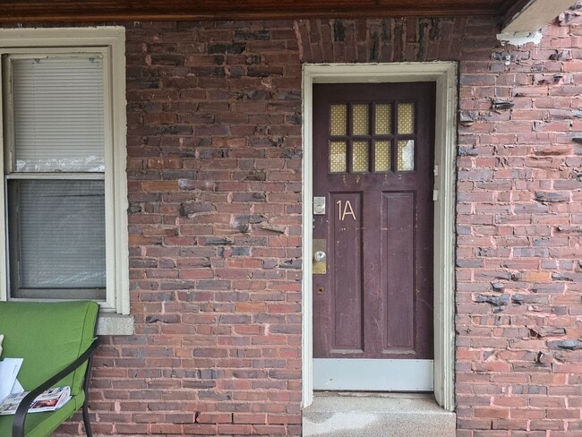 Building Photo - 2701 N Broom St