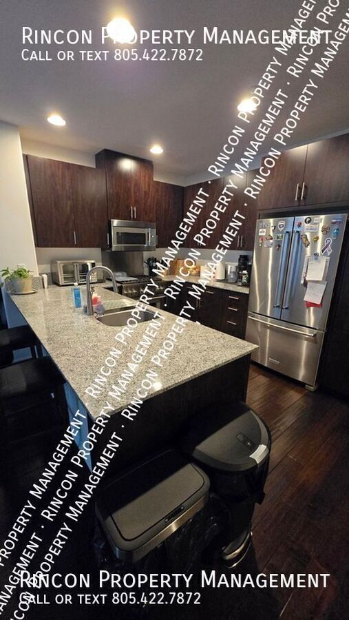 Foto del edificio - 353 American River Ct