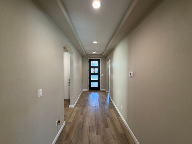 Foto del edificio - 4 Bedrooom Single Story New Build in Mesa Del Sol Near Netflix Studios!