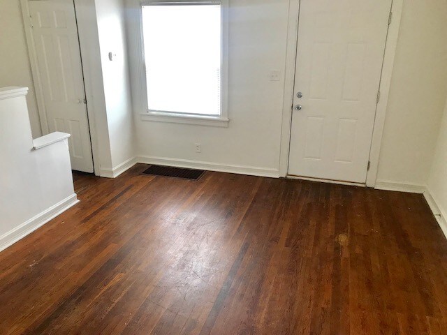 Foto del edificio - 1916 Washington Ave