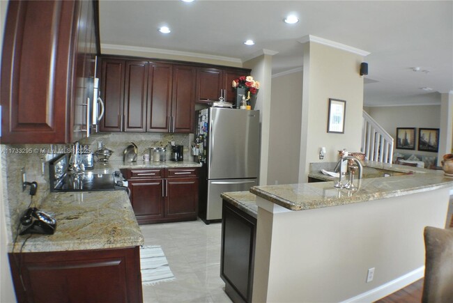 Foto del edificio - 4214 Sabal Ridge Cir