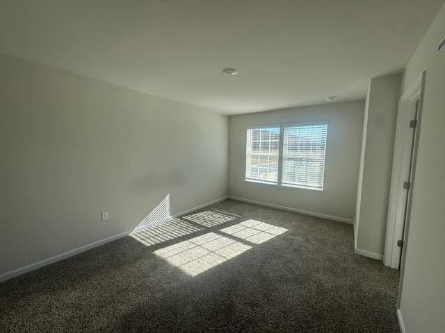 Foto del edificio - 104 Baker Dr