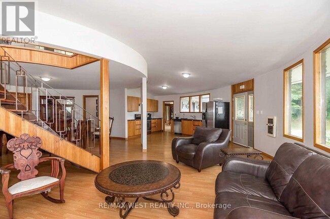 Building Photo - 1065 Concession 8 Rd