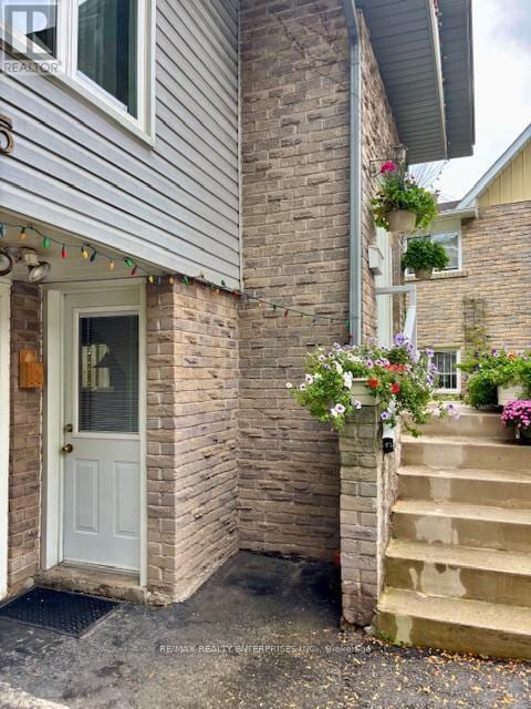 Building Photo - 2545 Cobbinshaw Cir