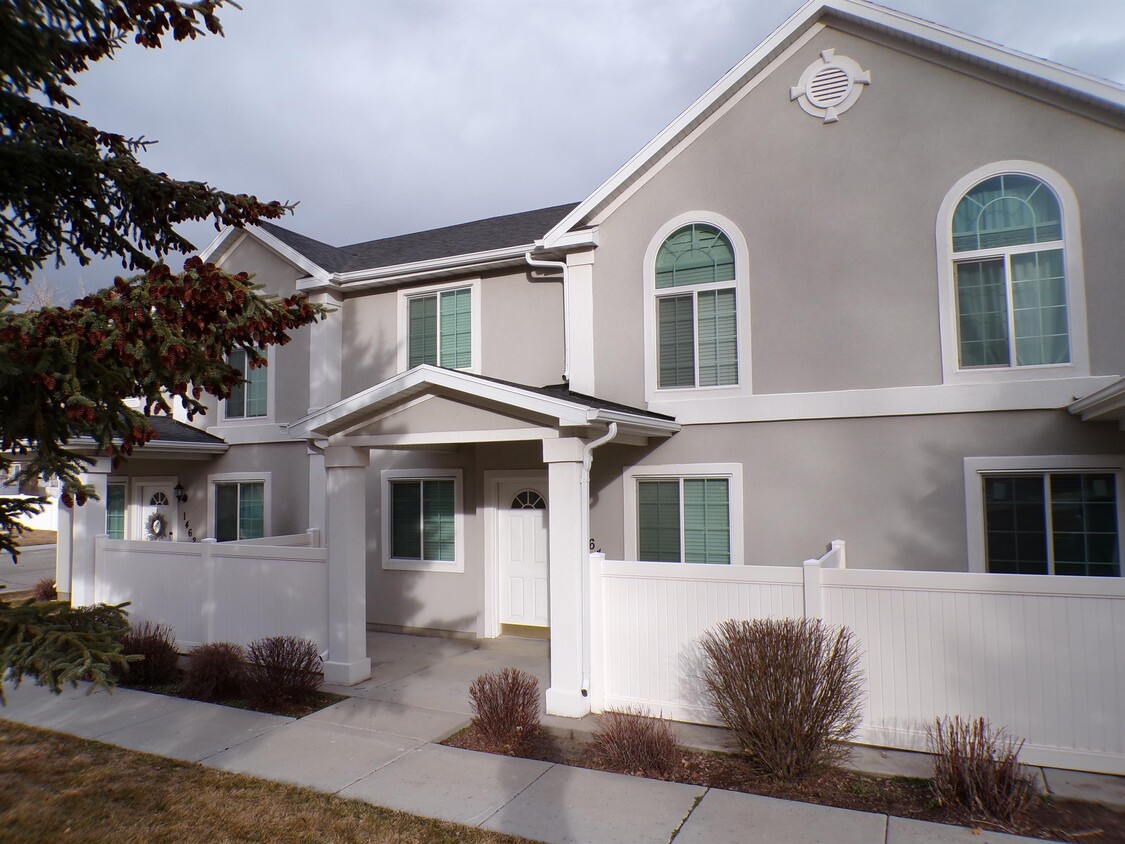 Foto principal - 1464 S Silver Maple Ct