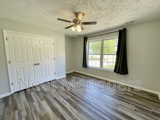 Building Photo - 4209 Achilles Dr
