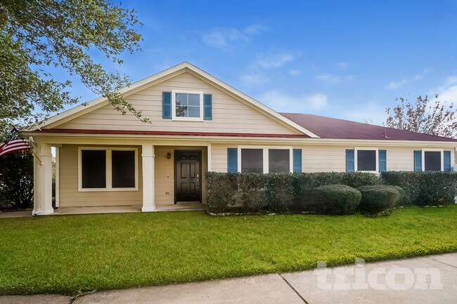 Building Photo - 6346 Hall Pond Ct