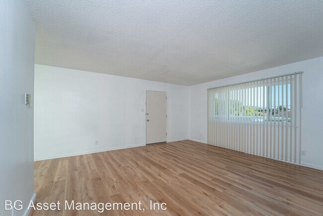 Building Photo - 1616 Lexington Ave