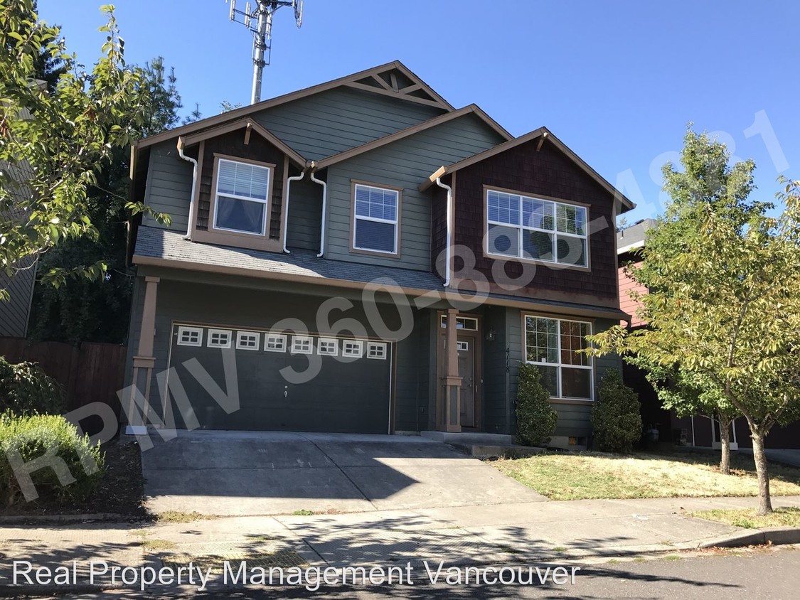 Primary Photo - 4 br, 2.5 bath House - 4118 NE 35th AVE