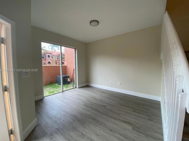 Building Photo - 611 SW 107th Ave