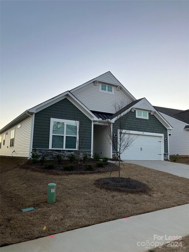 Primary Photo - 174 Abersham Dr