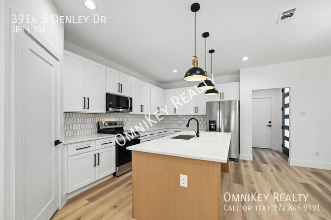 Foto del edificio - 3914 S Denley Dr