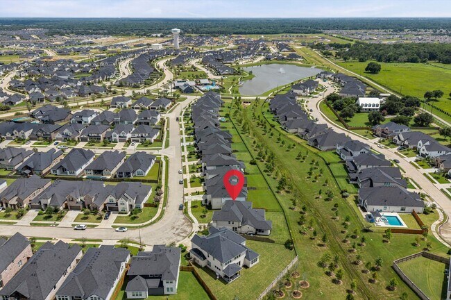 Foto del edificio - 7306 Pecan Brk Ln