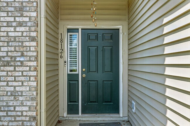 Foto del edificio - 18126 Pate Hollow Ct