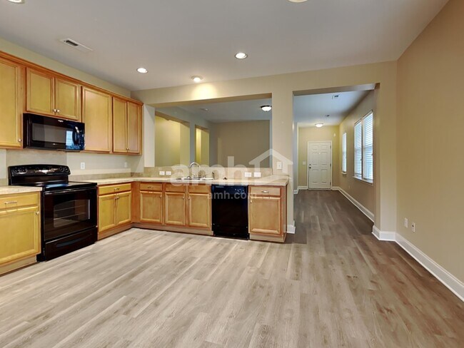 Foto del edificio - 248 Woodbrook Way