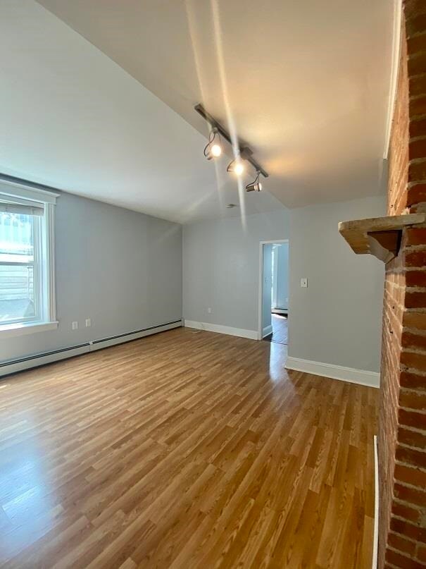 Building Photo - 381 2nd St