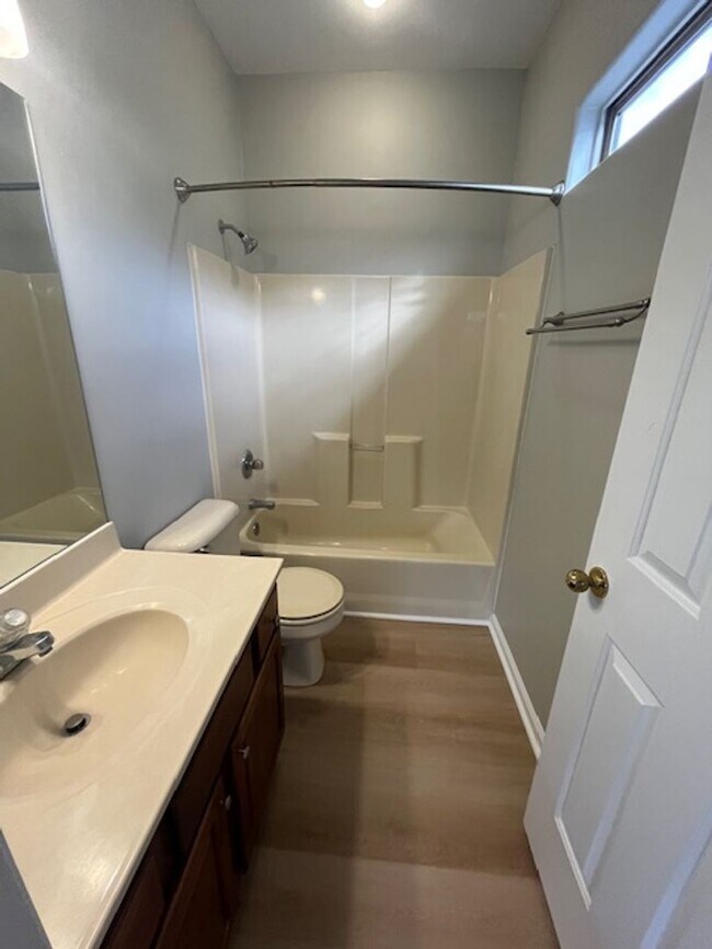 Foto del edificio - 3 Bedroom, 2 Bath home located conveniently in the Hamburg area!