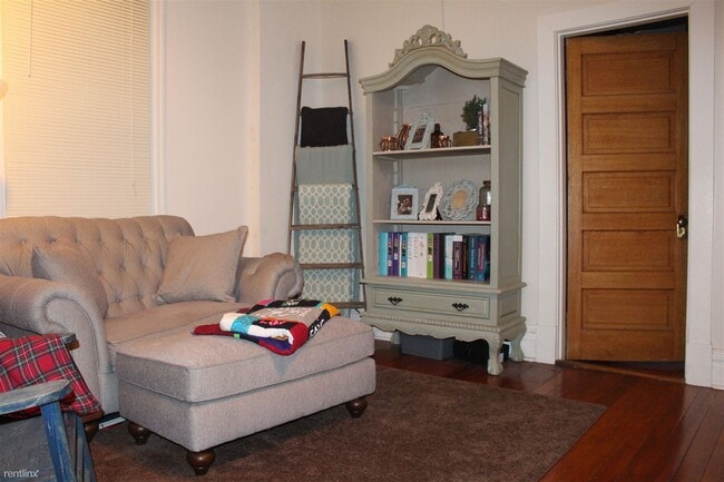Building Photo - 1 br, 1 bath  - 5106 Westminster Pl 1-W
