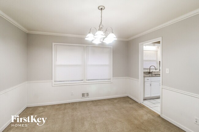 Building Photo - 2158 Oregon Ct