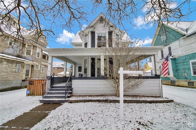 Building Photo - 158 Christiana St