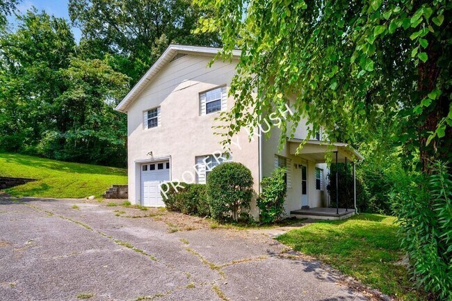 Foto del edificio - 424 Hedgewood Dr