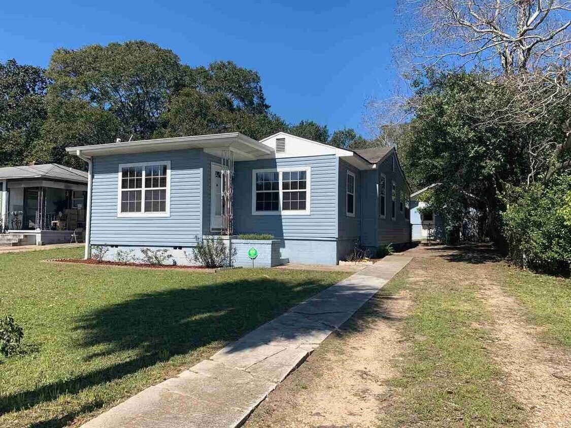 209 Ehrmann St, Pensacola, FL 32507 House Rental in Pensacola, FL
