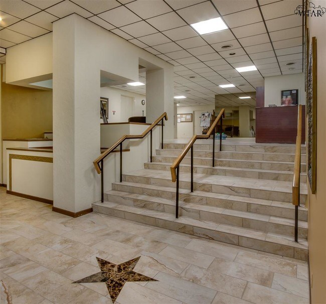 Foto del edificio - 2100 Santa Fe St