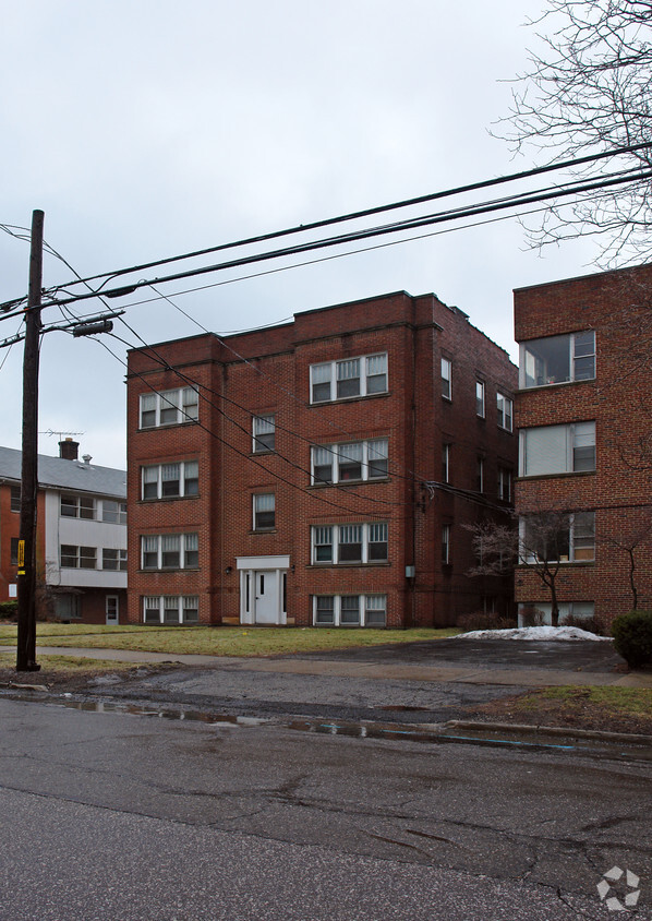 Building Photo - 200 Portage Path