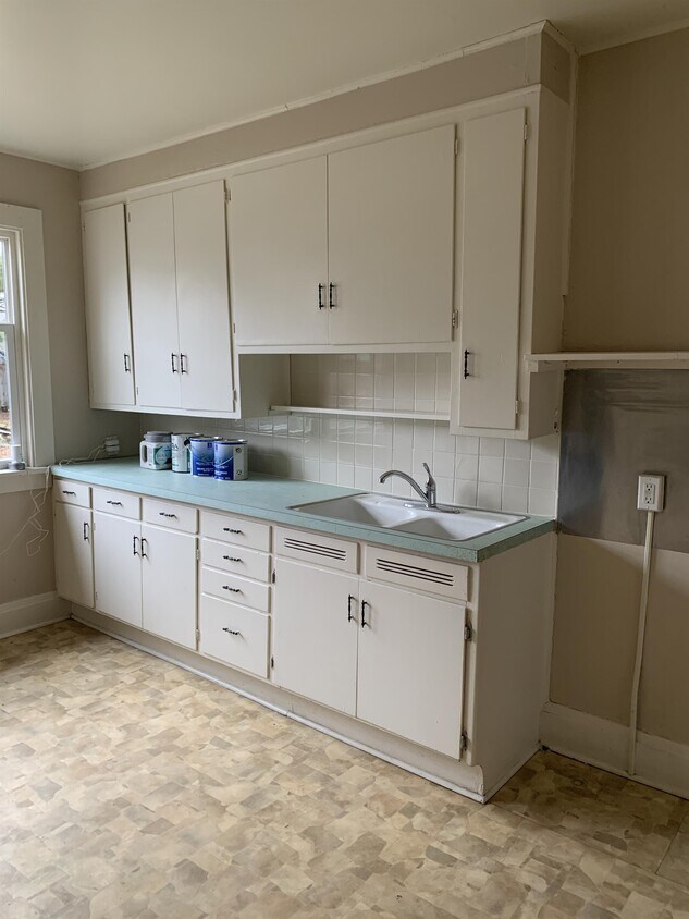 Foto principal - 221 E Pleasant St