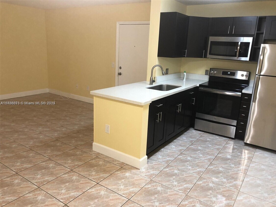 9725 Hammocks Blvd Unit 108F, Miami, FL 33196 Condo for Rent in Miami