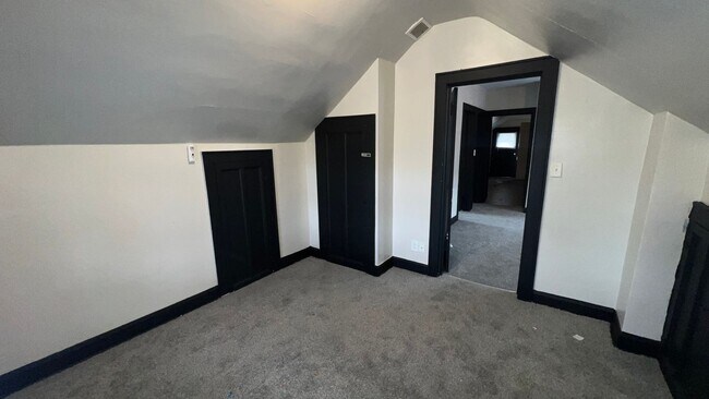 Foto del edificio - 3328 N 38th St