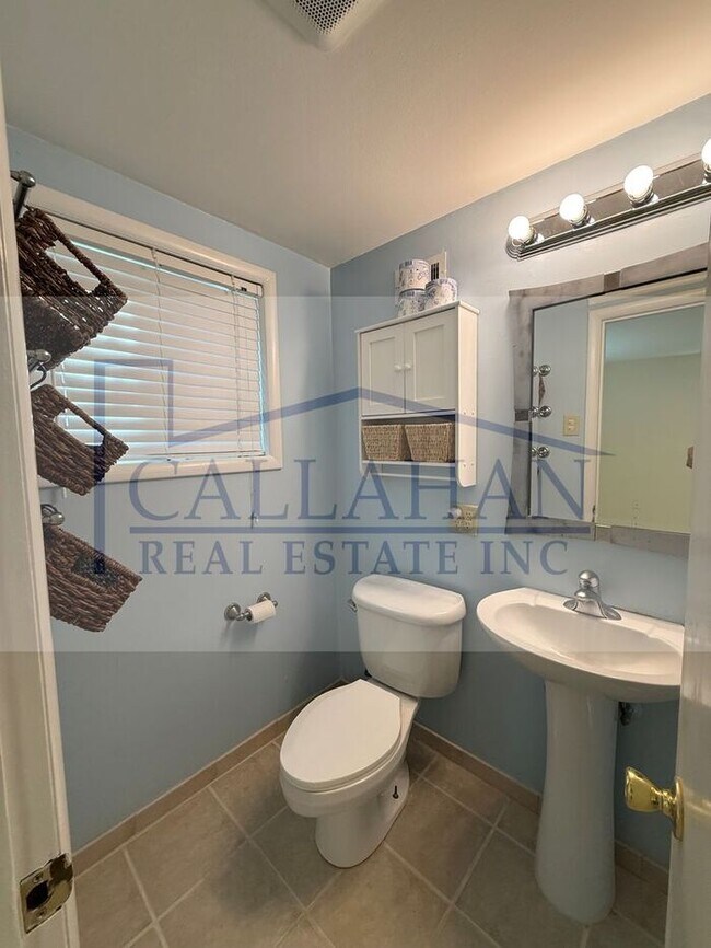 Foto del edificio - Lakewood 3 bedroom Home