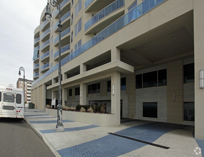 Aqua Luxury Oceanfront Condominiums Apartments in Long Beach, NY