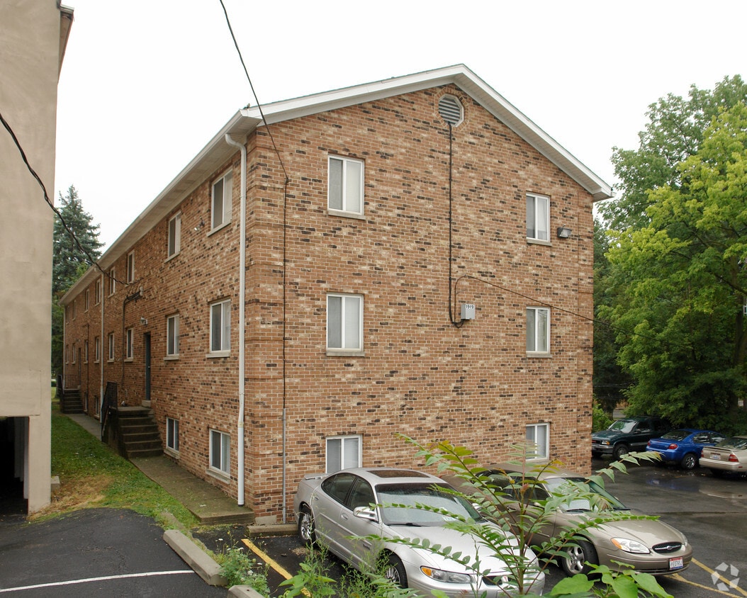 1919 Indianola Ave, Columbus, OH 43201 Apartments in Columbus, OH