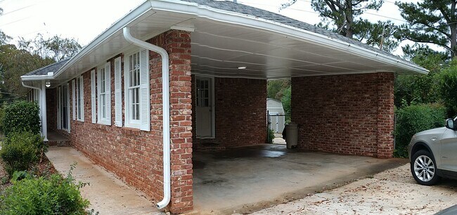 carport - 6457 Peacock Blvd
