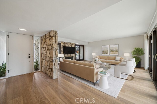 Foto del edificio - 1700 Candlestick Ln