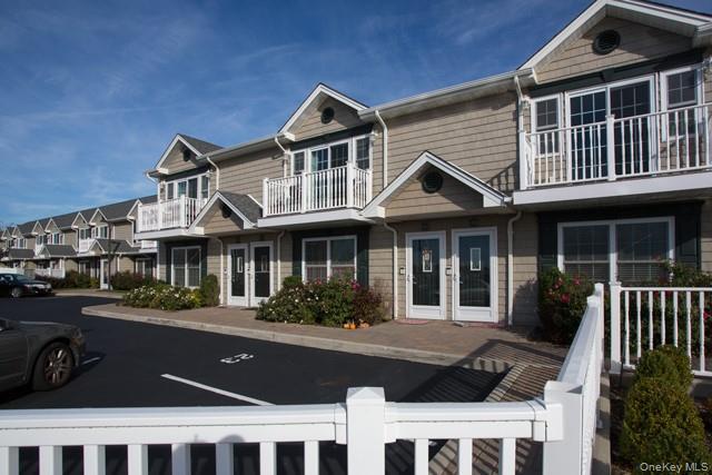 Foto del edificio - 60 Front St