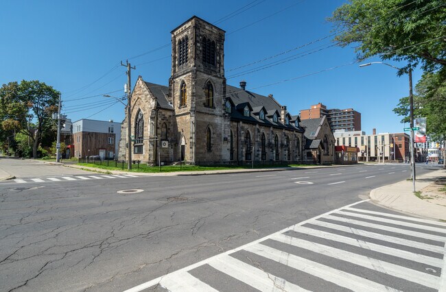 Building Photo - 16 West Avenue S