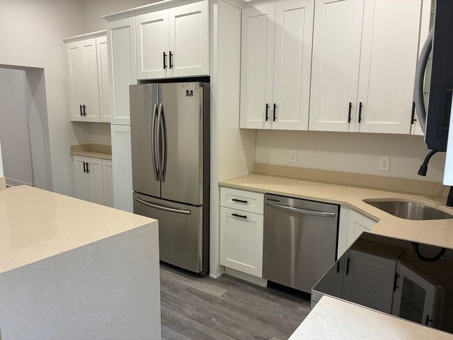 Photo - 1539 Lowrie St Apartment