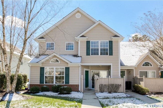 Foto del edificio - 4718 Twin Hickory Lake Dr