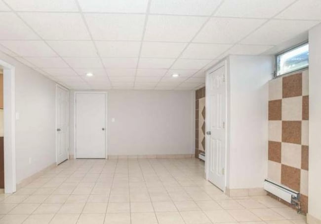 Foto del edificio - 11 Maple Ave